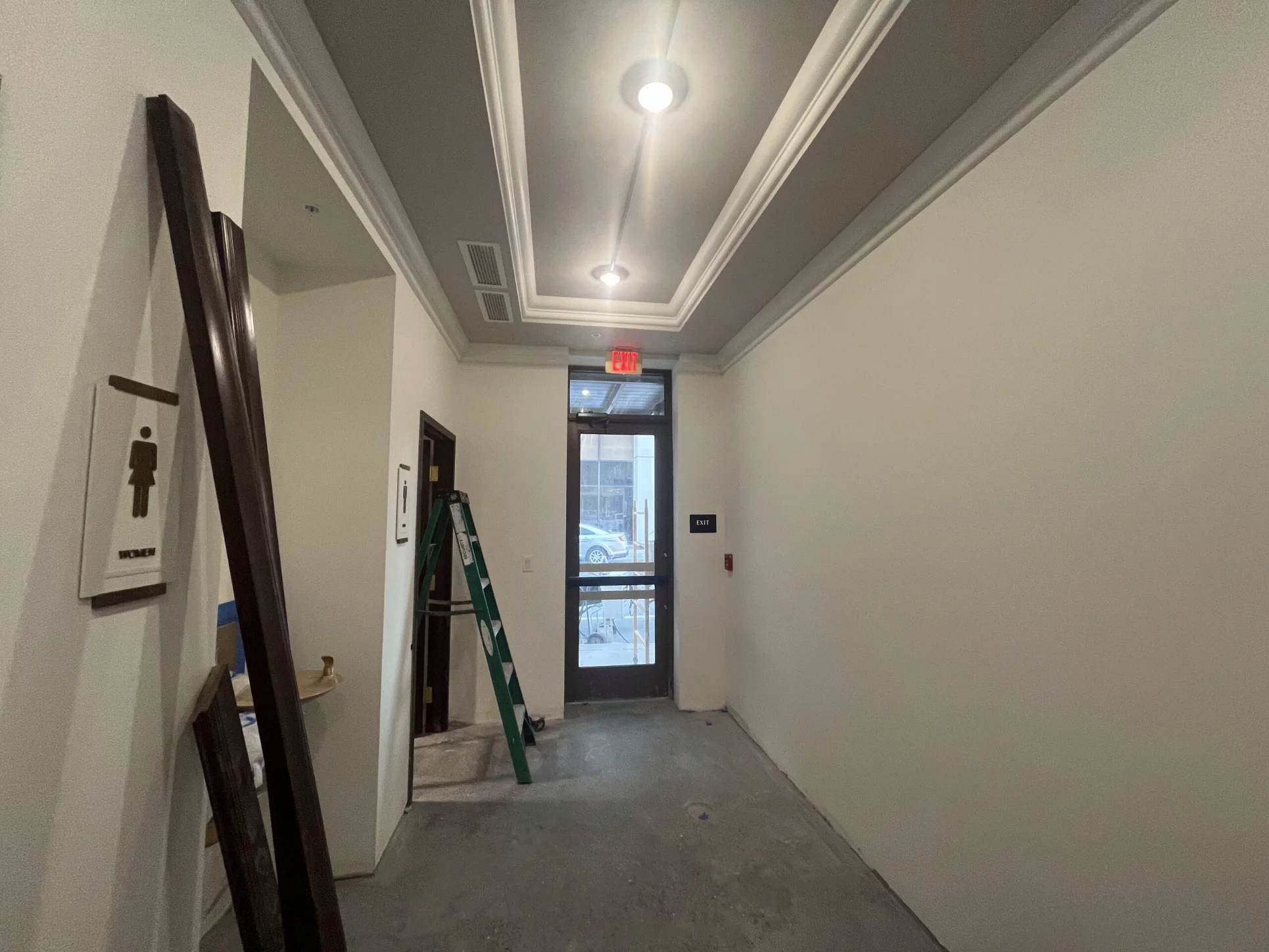 Elegant hallway with freshly painted trim and ceilings